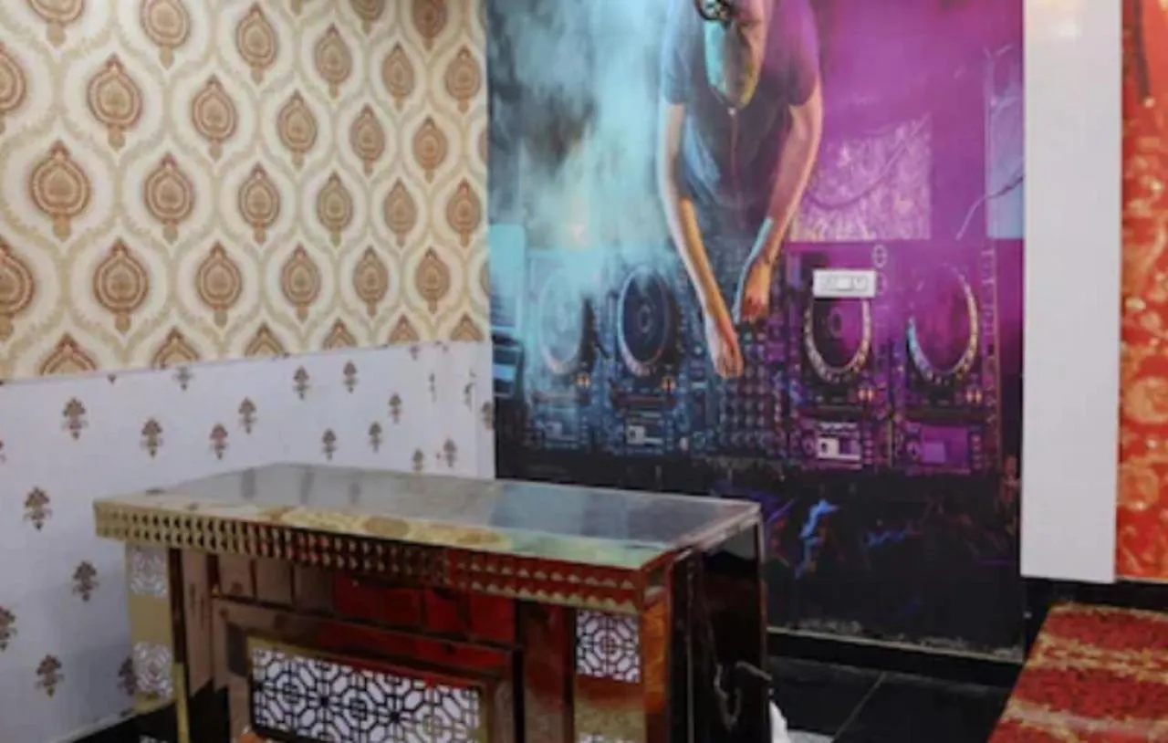 Hotel Shivam Inn Party Palace By Wb Inn Agra  0*, Agra (Uttar Pradesh)